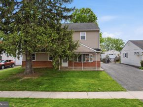 3824 Kingston Way, Bensalem PA 19020