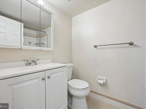 804 South Avenue D4, Secane PA 19018