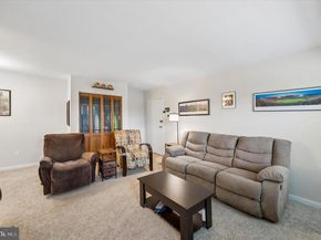 804 South Avenue D4, Secane PA 19018