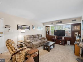 804 South Avenue D4, Secane PA 19018
