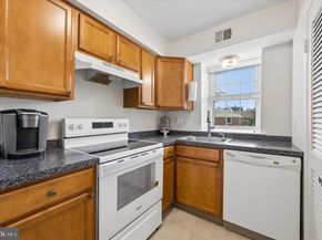804 South Avenue D4, Secane PA 19018