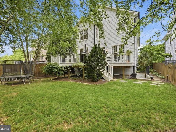 1527 N Randolph Street, Arlington VA 22207