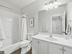 1527 N Randolph Street, Arlington VA 22207