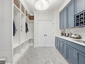 1527 N Randolph Street, Arlington VA 22207