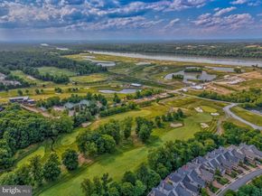20283 Island View Court, Sterling VA 20165