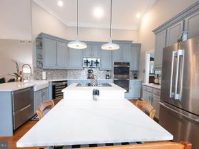 20283 Island View Court, Sterling VA 20165