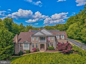 20283 Island View Court, Sterling VA 20165