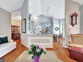 20283 Island View Court, Sterling VA 20165
