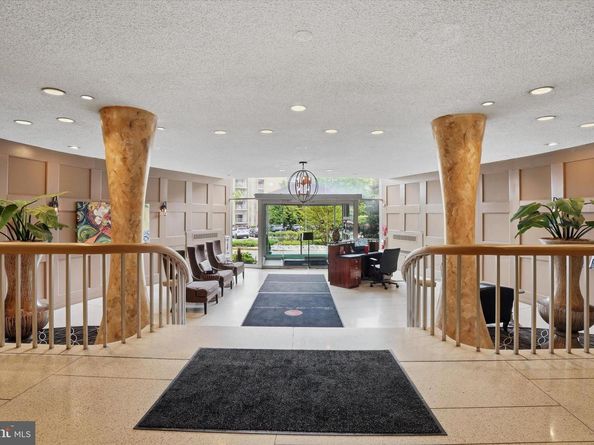 100 West Avenue 212S, Jenkintown PA 19046