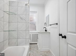 302 Fountain Street, Philadelphia PA 19128