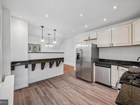 302 Fountain Street, Philadelphia PA 19128