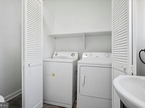 302 Fountain Street, Philadelphia PA 19128