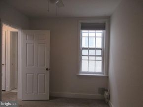 2453 Meredith Street, Philadelphia PA 19130