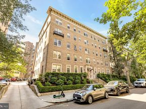 1910 Kalorama Road NW 302, Washington DC 20009