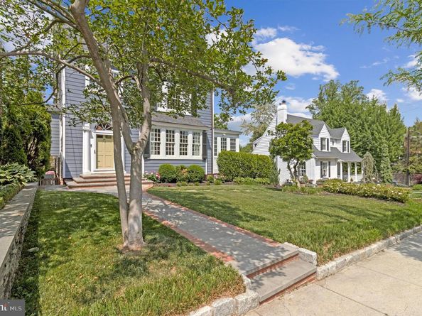 3711 Mckinley Street NW, Washington DC 20015