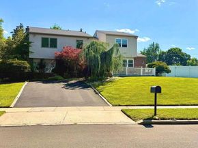 160 Toll Drive, Southampton PA 18966