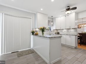 160 Toll Drive, Southampton PA 18966
