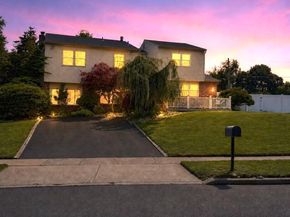 160 Toll Drive, Southampton PA 18966