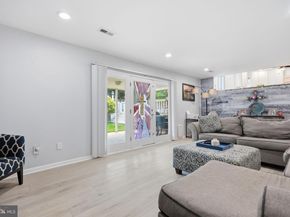 160 Toll Drive, Southampton PA 18966
