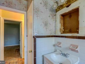 105 Garfield Avenue, Norwood PA 19074