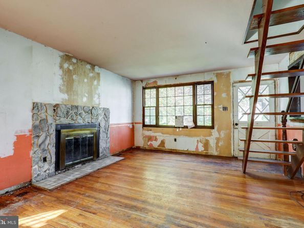 105 Garfield Avenue, Norwood PA 19074