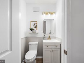 2061 Saint Albans Street, Philadelphia PA 19146