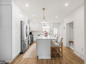 2061 Saint Albans Street, Philadelphia PA 19146