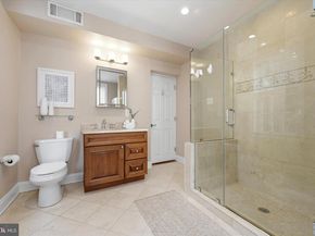 215 S Jessup Street, Philadelphia PA 19107