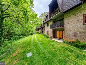 11619 Vantage Hill Road 2A, Reston VA 20190