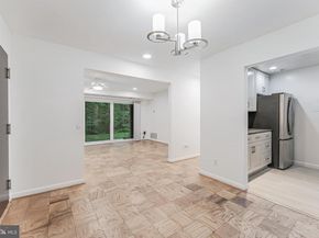 11619 Vantage Hill Road 2A, Reston VA 20190