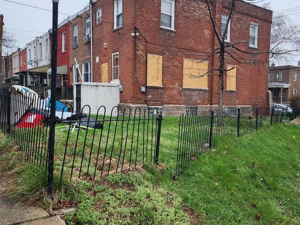 2650 S 61st Street, Philadelphia PA 19142