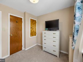 7611 Central Avenue, Philadelphia PA 19111