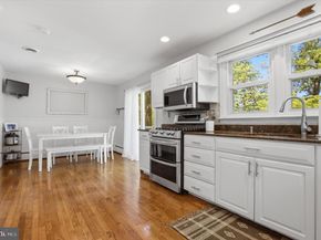 471 Hilltop Road, Paoli PA 19301