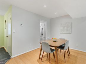 2903 S Woodstock Street B, Arlington VA 22206