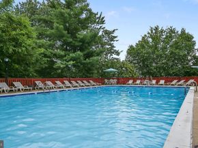 2903 S Woodstock Street B, Arlington VA 22206