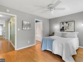 2903 S Woodstock Street B, Arlington VA 22206