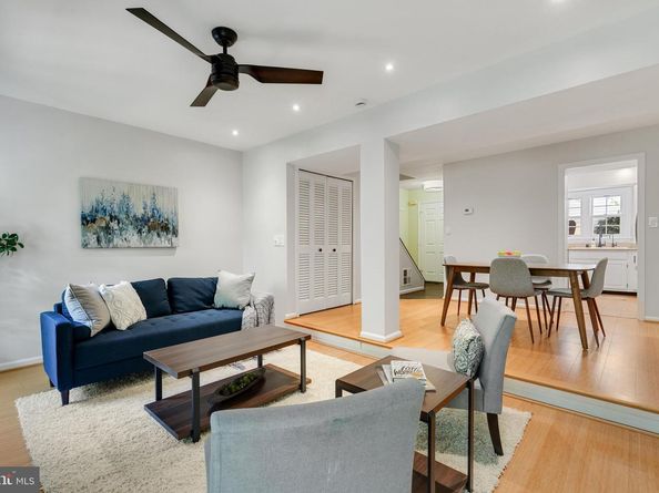 2903 S Woodstock Street B, Arlington VA 22206