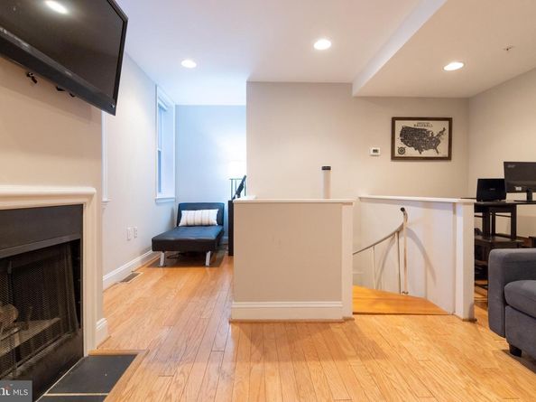1731 Willard Street NW 102, Washington DC 20009