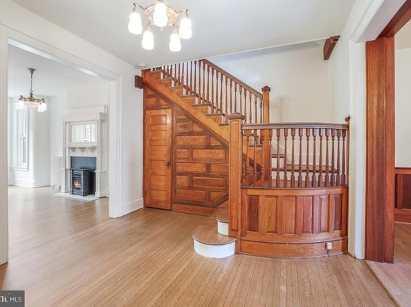 2729 Ontario Road NW, Washington DC 20009