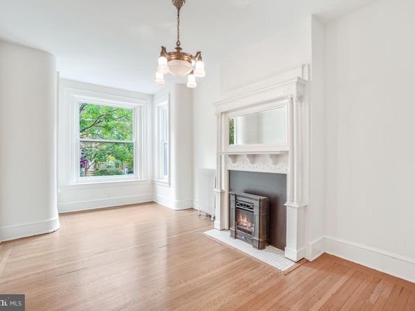 2729 Ontario Road NW, Washington DC 20009