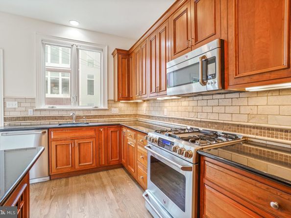 2729 Ontario Road NW, Washington DC 20009