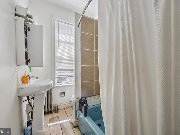 1534 N 28TH Street, Philadelphia PA 19121