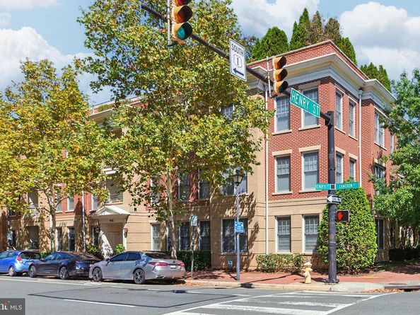 1115 Cameron Street 104, Alexandria VA 22314