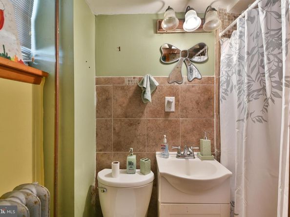 6528 Lebanon Avenue, Philadelphia PA 19151