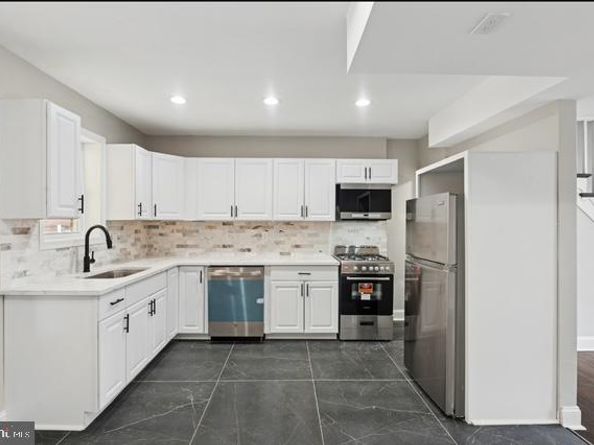 4034 Lawndale Street, Philadelphia PA 19124