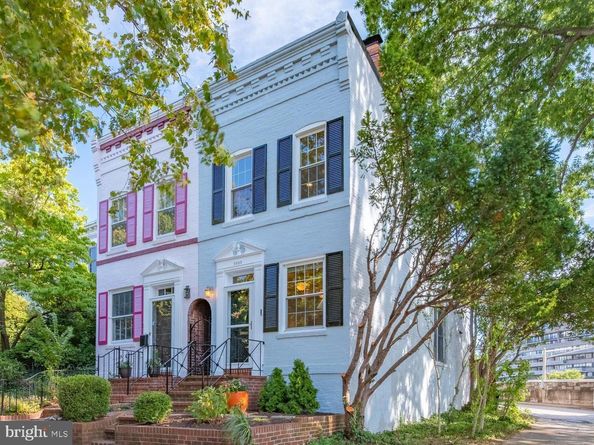 2532 I Street NW, Washington DC 20037
