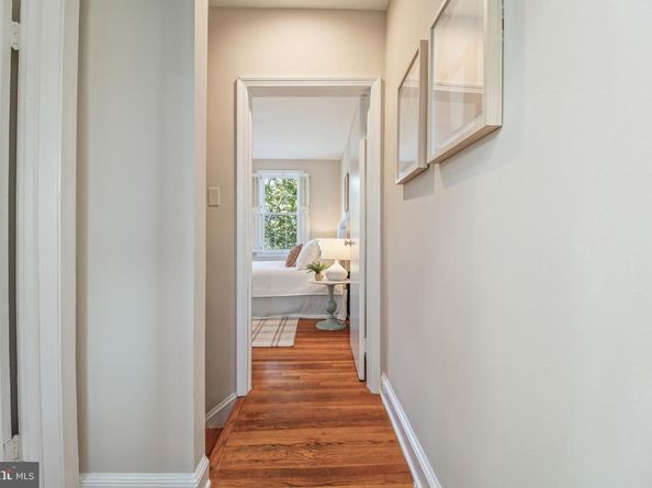 2532 I Street NW, Washington DC 20037