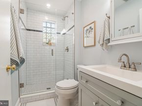 2532 I Street NW, Washington DC 20037