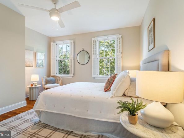 2532 I Street NW, Washington DC 20037