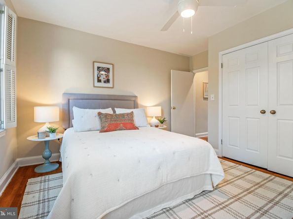 2532 I Street NW, Washington DC 20037